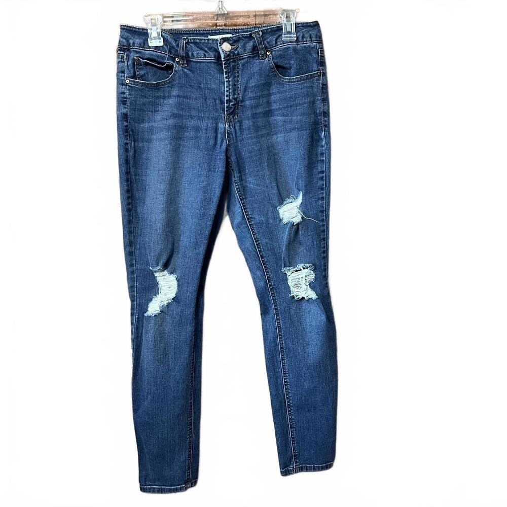 Size 10 - Women's  - Refuge‎ Distressed Skinny Jeans